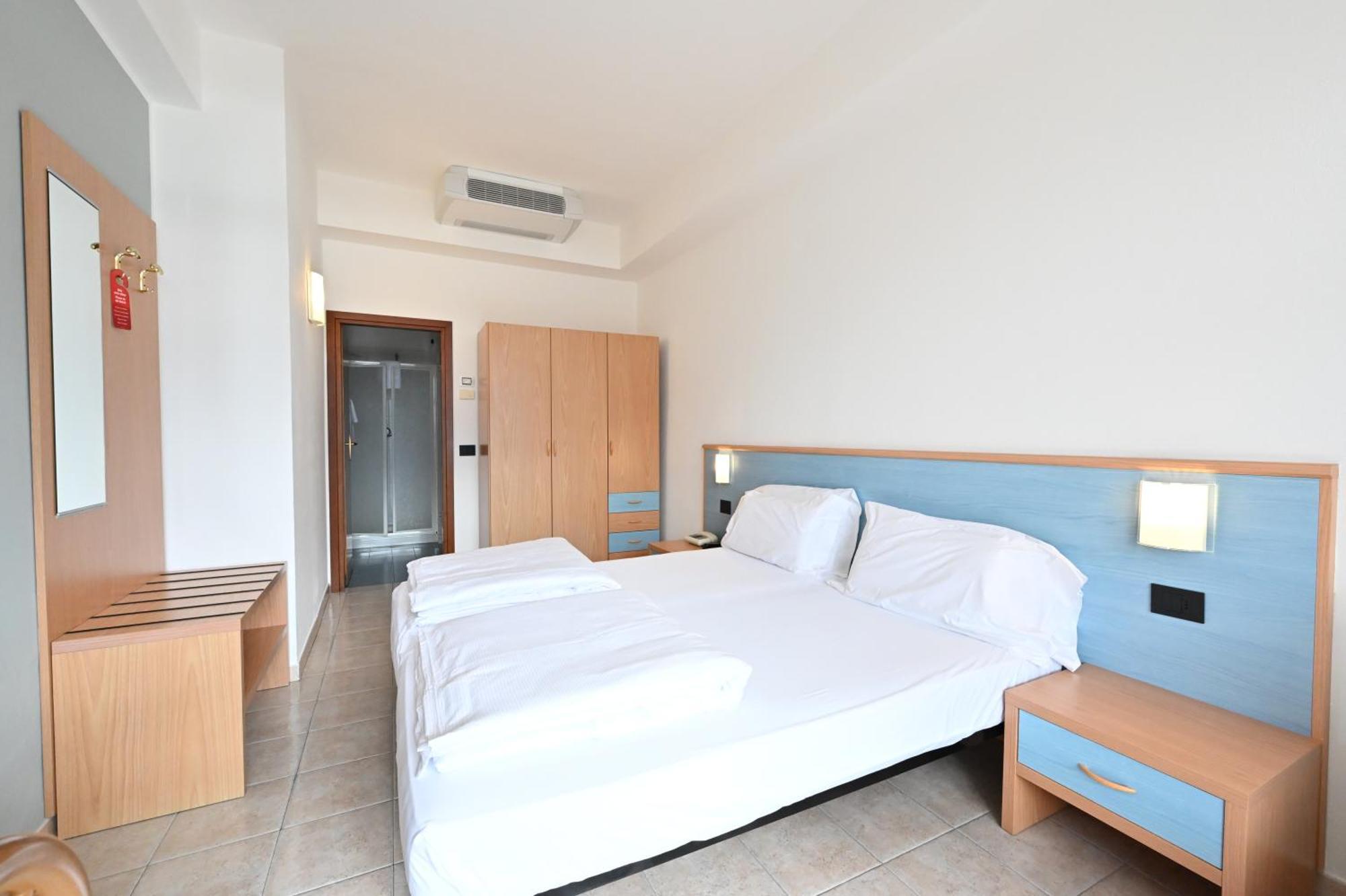 Hotel Coste 리몬네술가르다 외부 사진