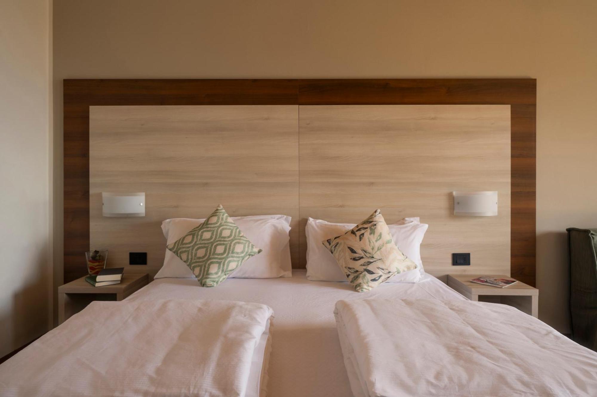 Hotel Coste 리몬네술가르다 외부 사진